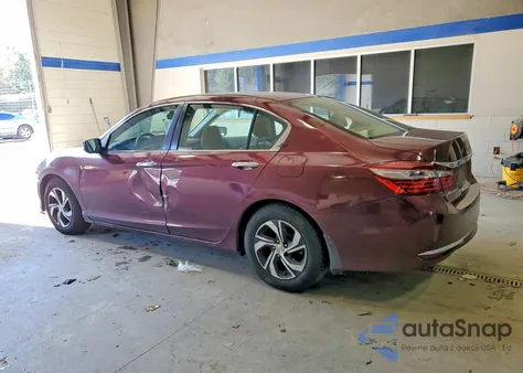 2016 Honda Accord Lx z USA, uszkodzony, nr VIN 1HGCR2F39GA150050
